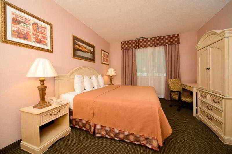 Best Western Circus City Inn Peru Εξωτερικό φωτογραφία
