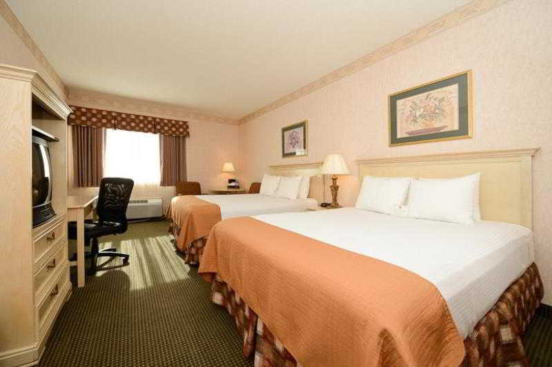 Best Western Circus City Inn Peru Εξωτερικό φωτογραφία