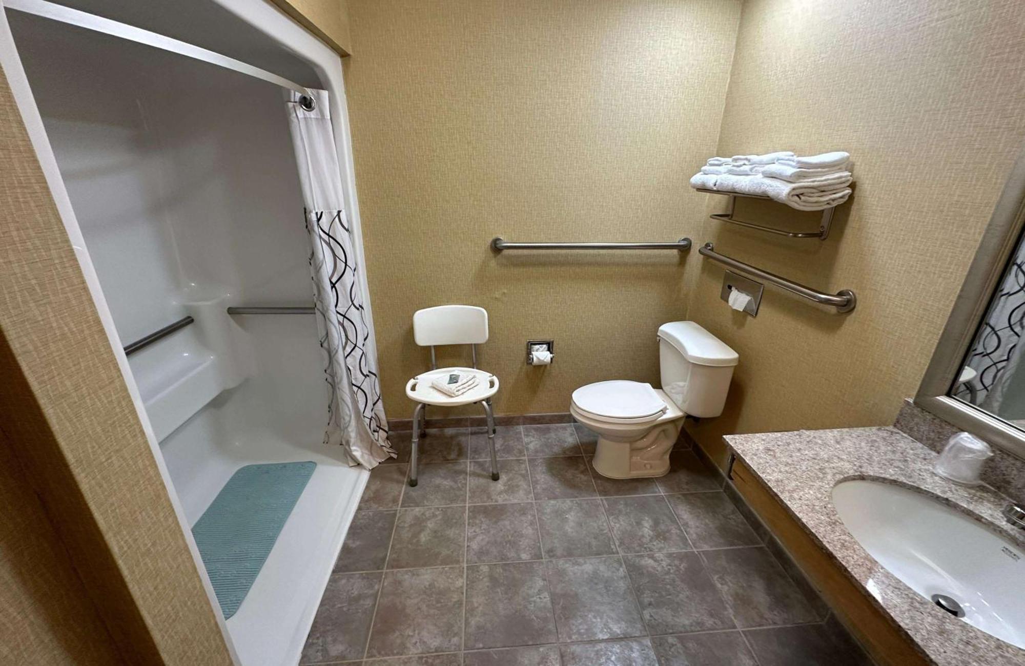 Best Western Circus City Inn Peru Εξωτερικό φωτογραφία
