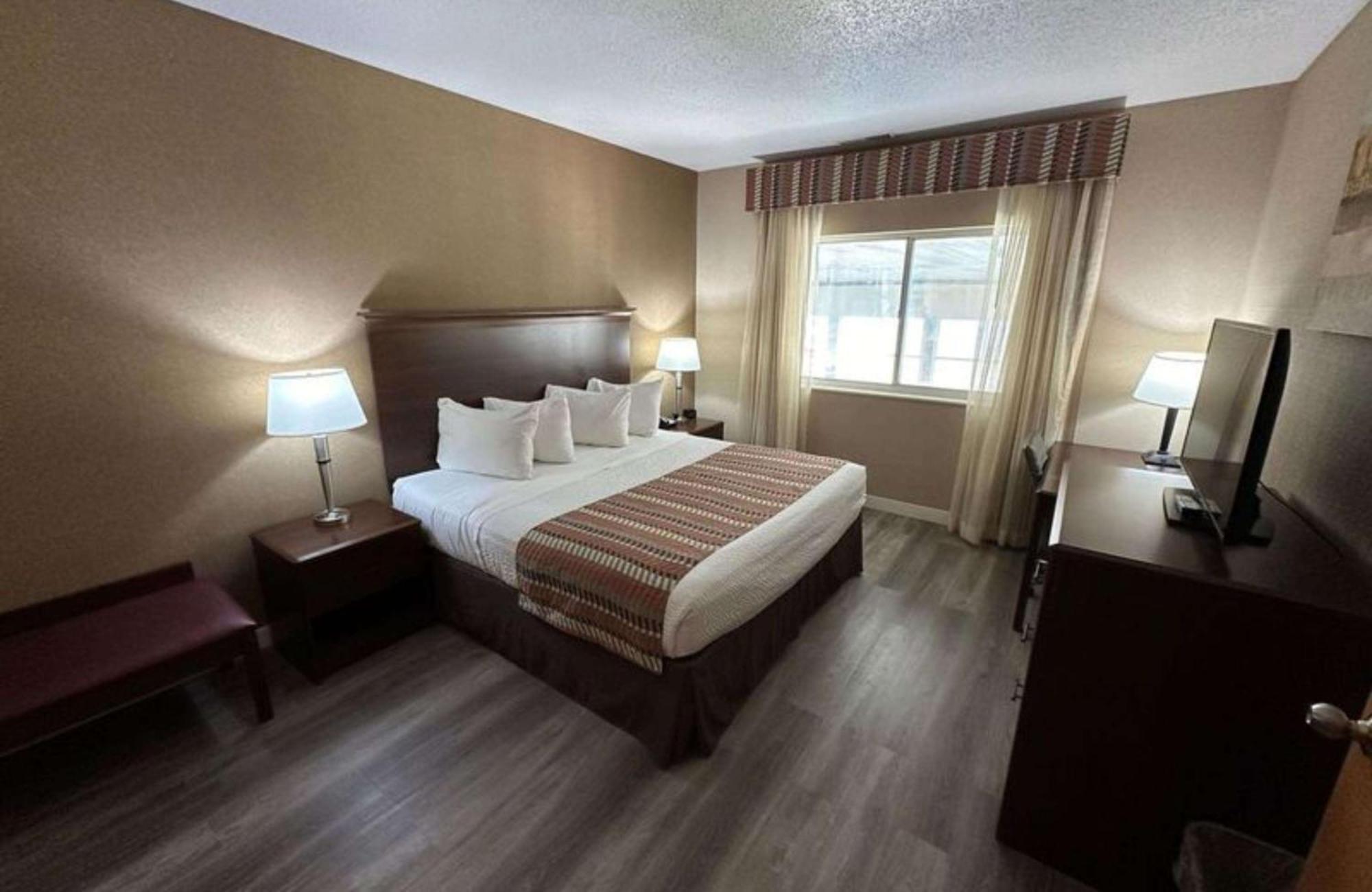 Best Western Circus City Inn Peru Εξωτερικό φωτογραφία