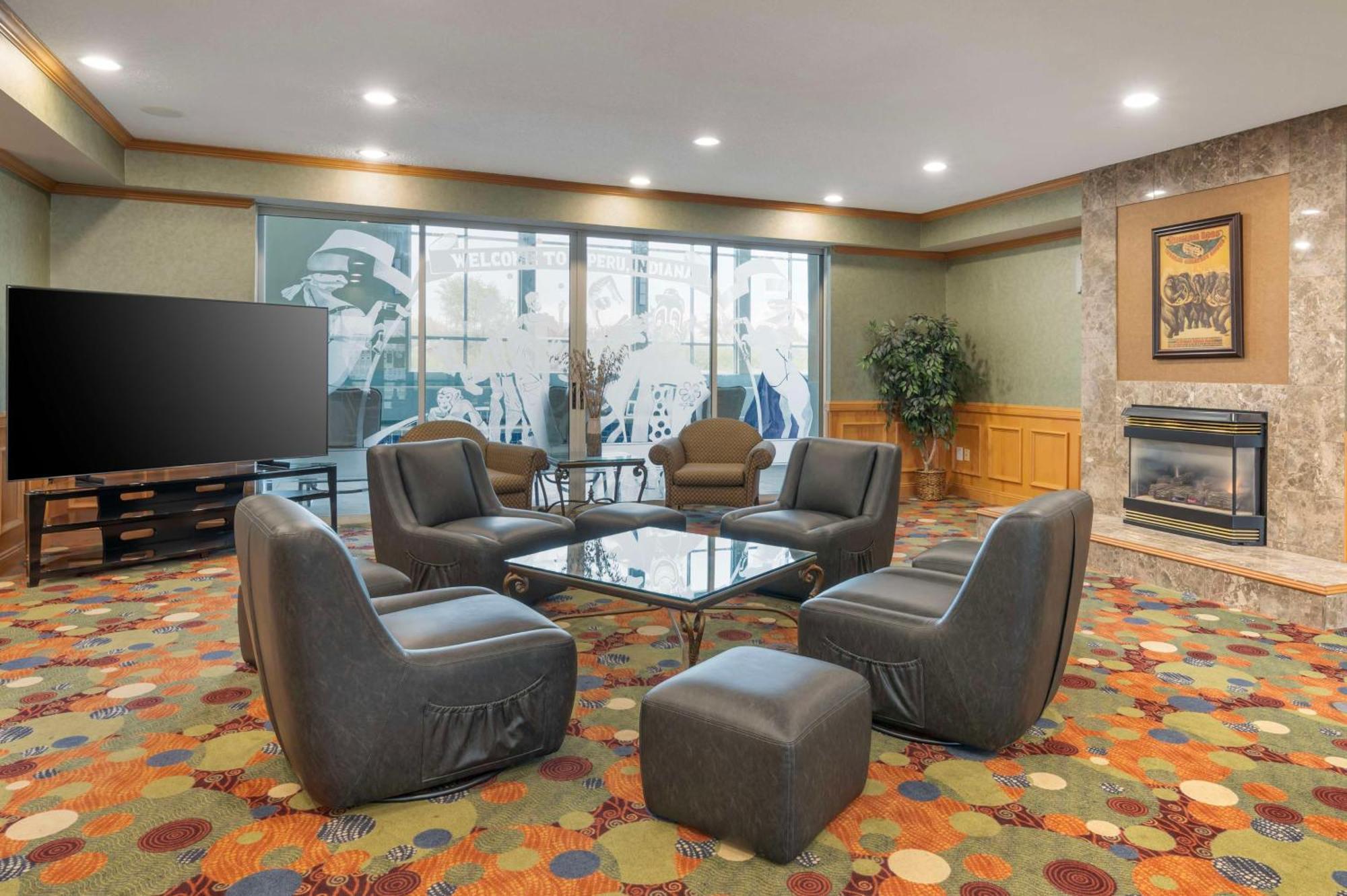 Best Western Circus City Inn Peru Εξωτερικό φωτογραφία