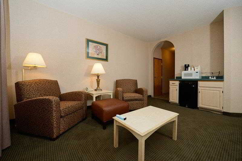 Best Western Circus City Inn Peru Εξωτερικό φωτογραφία